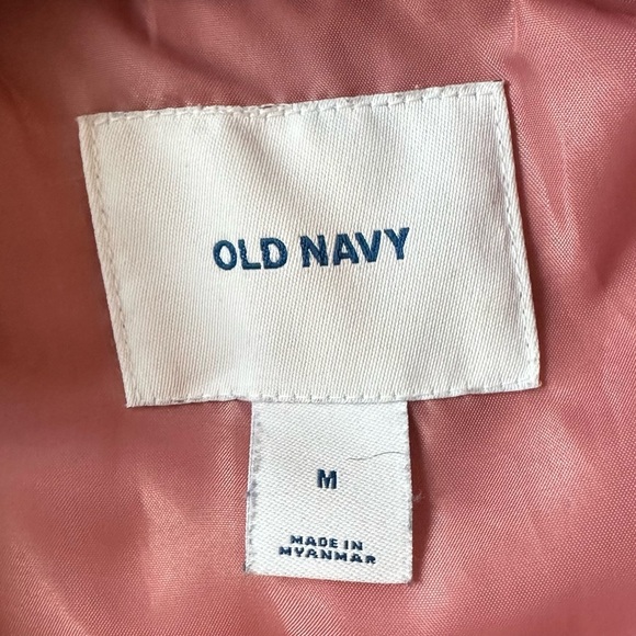 Old Navy Blush Pink Lightweight Quilted Puffer Vest - Picture 2 of 3